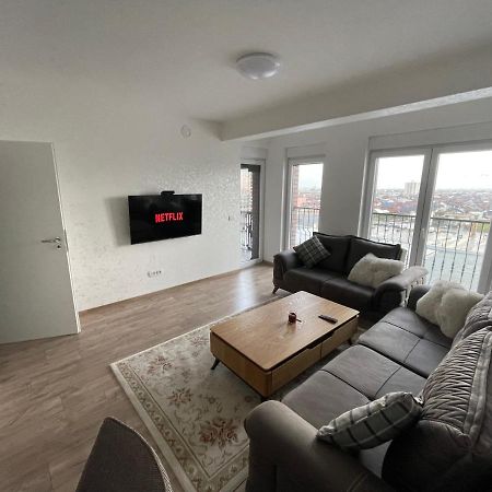 Shooter Apartments 乌罗舍瓦茨 外观 照片